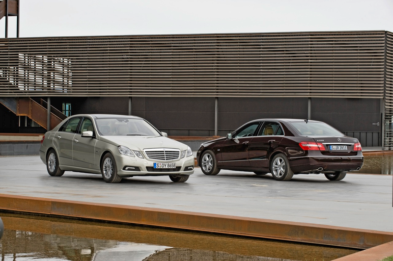 Illustration for article titled 2010 Mercedes E-Class: Mega Gallery